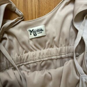 Bridesmaid show me your mumu blush/Beige off the shoulder